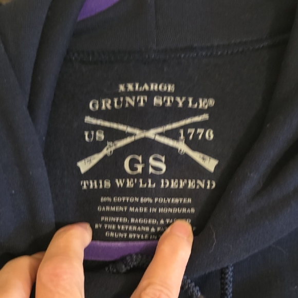 Grunt Style Black Graphic Hoodie - Picture 2 of 2